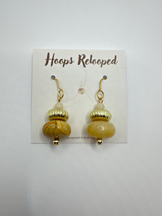 Gold and cream drops