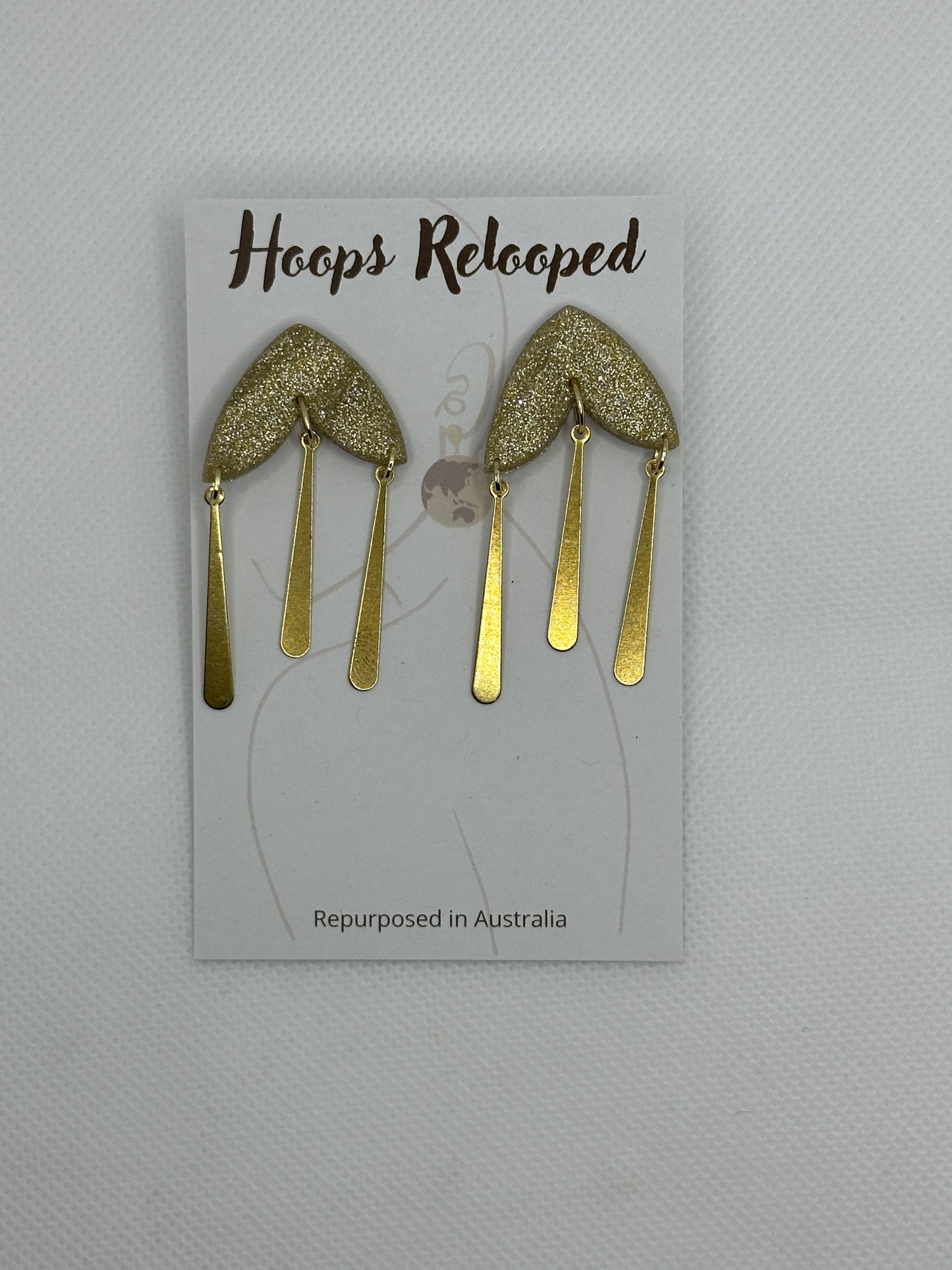 Gold drops