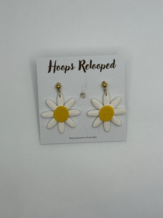 White daisy large