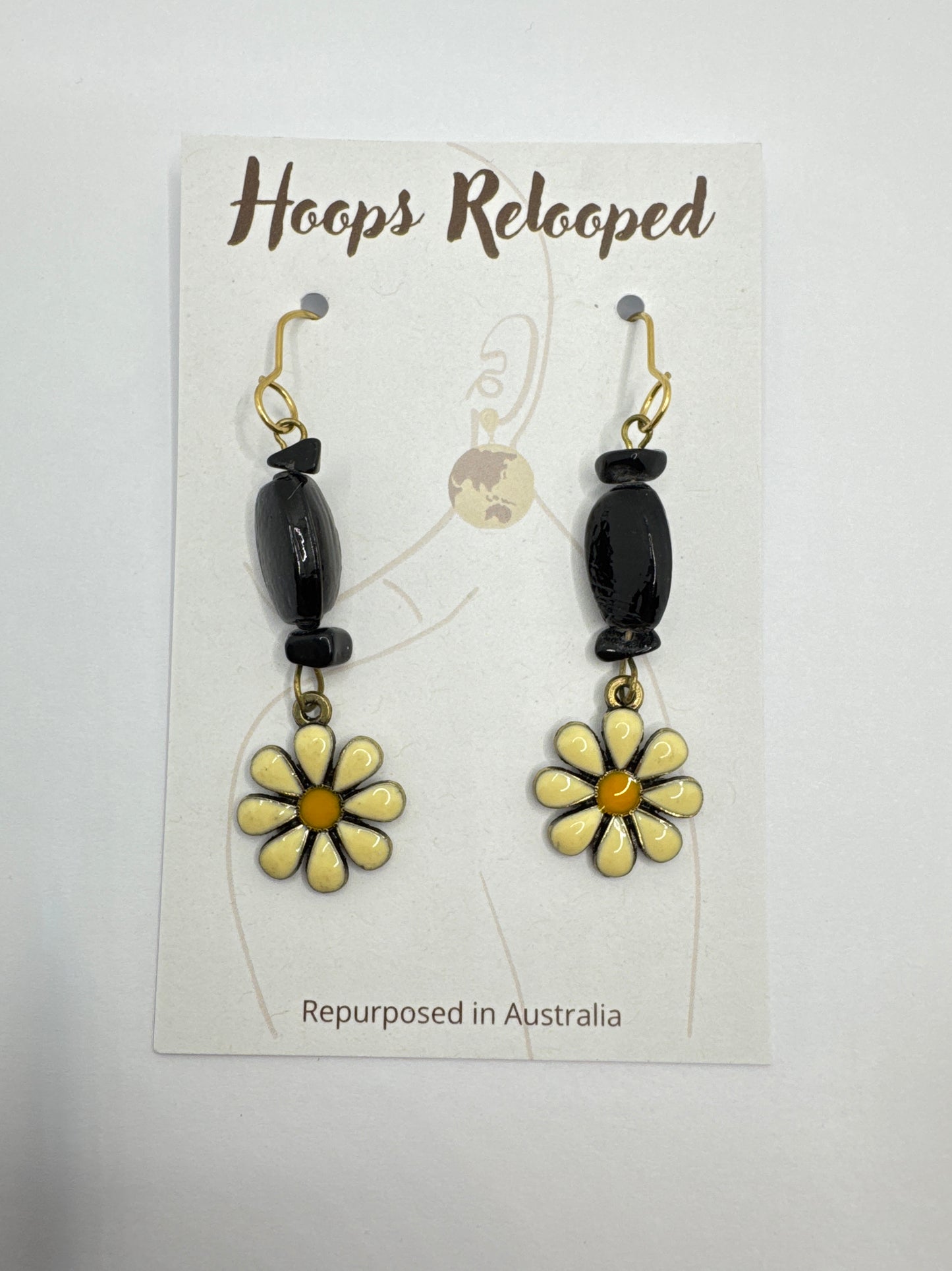 Daisy dangles