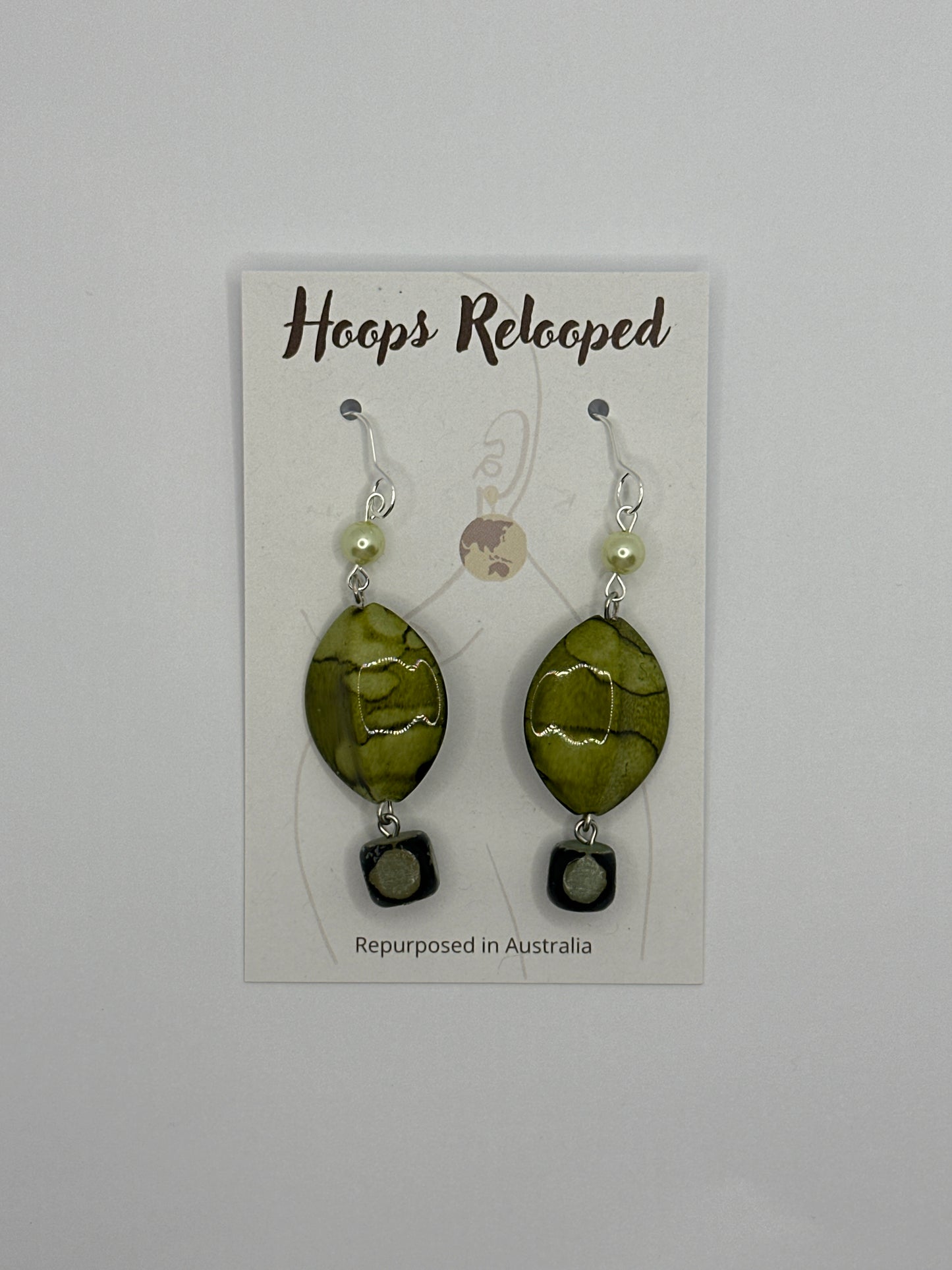 Green textured drops