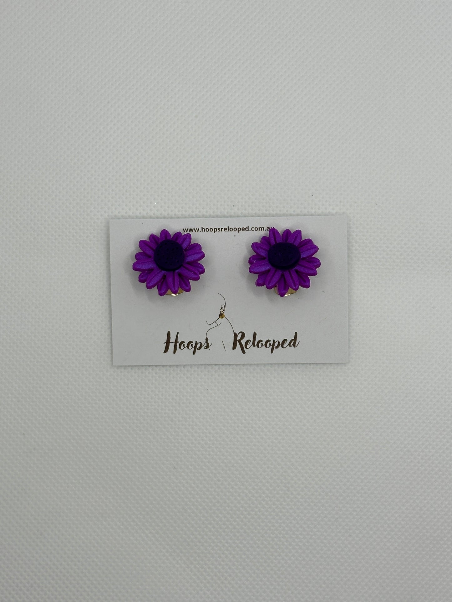 CLIP ON flower studs