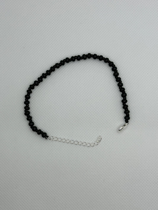 Black beaded bracelet