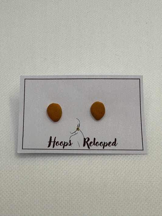 Mango mini studs