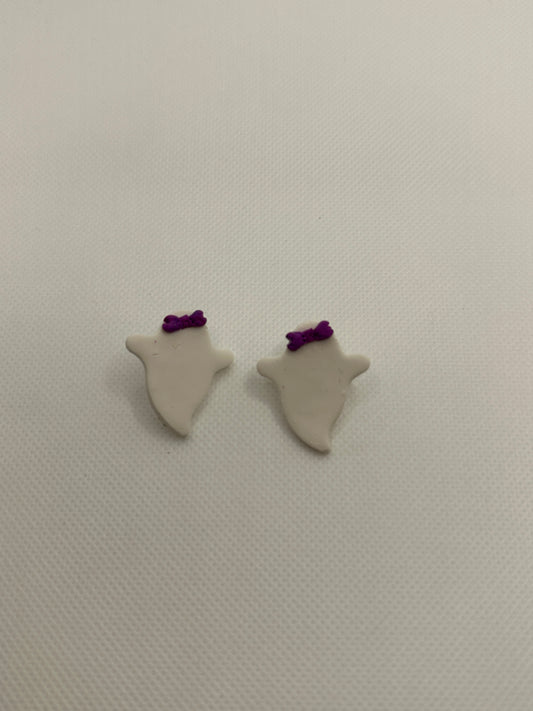 Girly ghost white studs