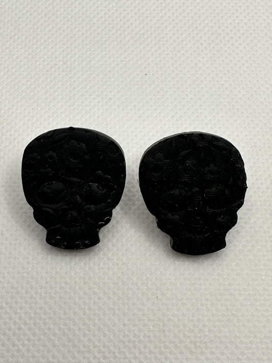 Black flower skulls