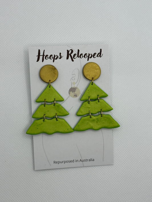 Christmas trees - light green with gold circles