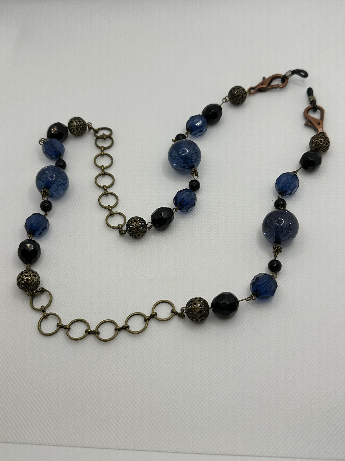 Blue and black bead sunglasses chain